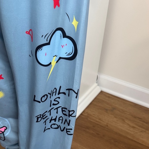 Light Blue Graphic Pajama Set NWOT - Picture 4 of 10